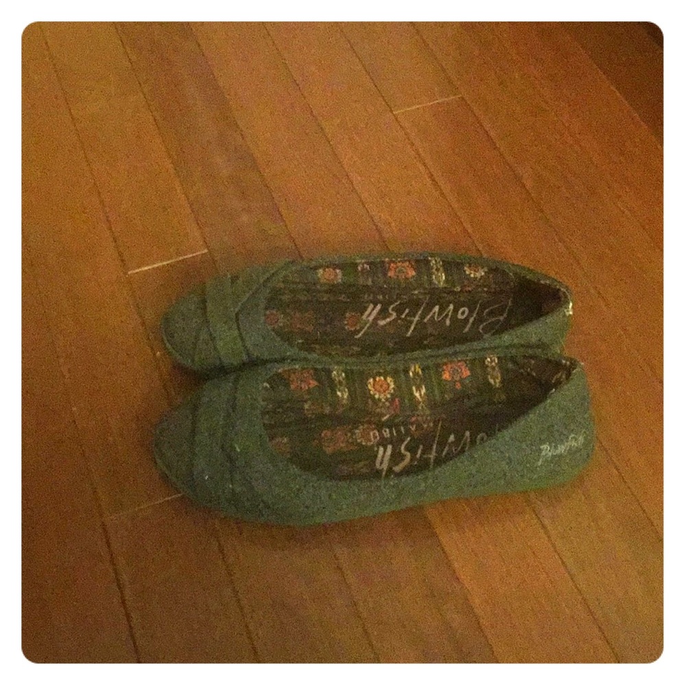 Grey felt slip on shoes